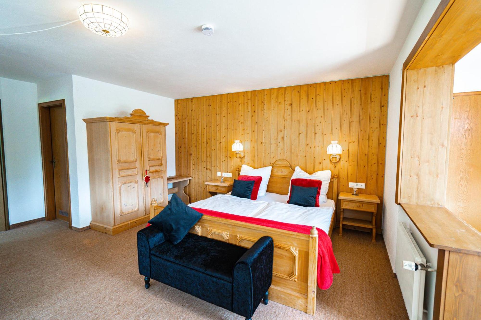 Schwarzwald Hotel Wiedenerhof Ngoại thất bức ảnh